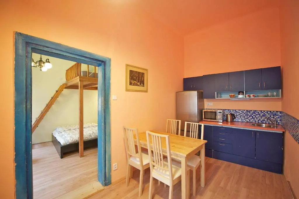 Old Town Apartment Caroli Praga